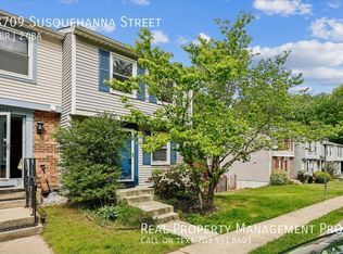 8709 Susquehanna St, Lorton, VA 22079