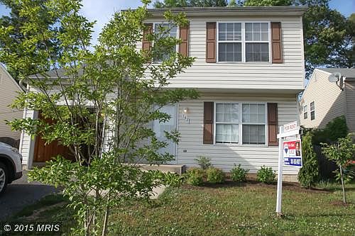 1st image of 142 Overlea Dr