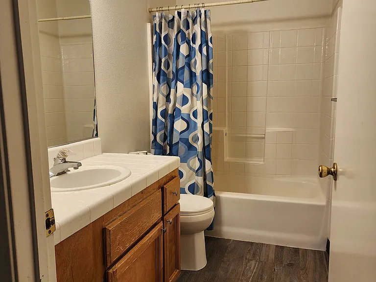 3195 Whittier Ave #103 — Photo 7