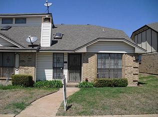 227 Hood Dr, Cedar Hill, TX 75104
