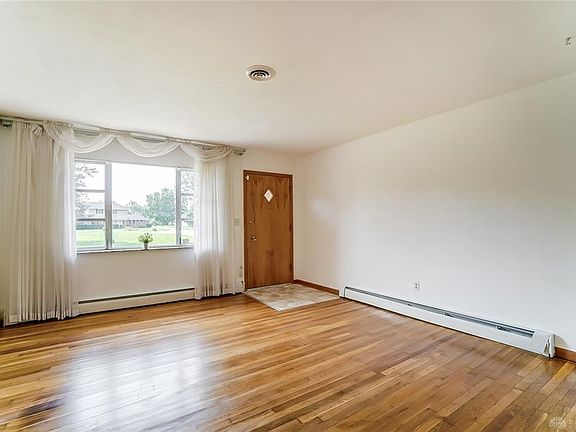 2nd image of 4081 Marianne Dr