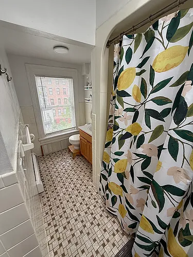 182 Carlton Ave #3 Photo 1