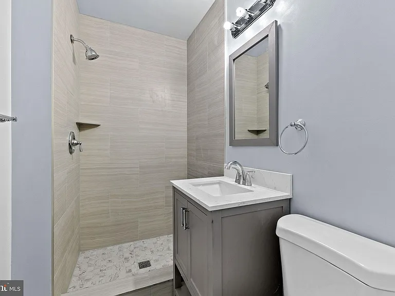 8145 Community Dr — Photo 25