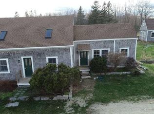 55 Torrey Farm Ln, Sedgwick, ME 04676