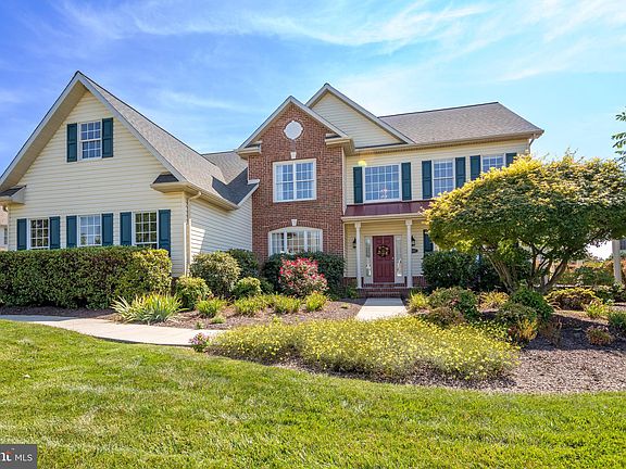 4th image of 1202 Royal Meadow Ct
