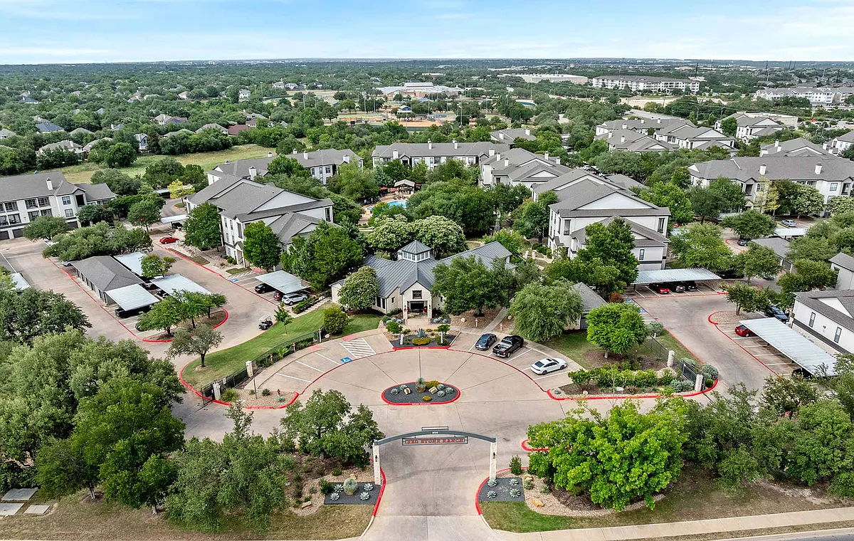 Building Photo - Red Stone Ranch