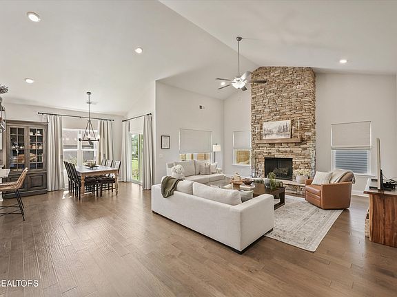 5th image of 1133 Beech Tree Cv