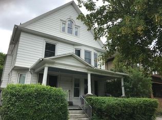 206 Laburnam Cres, Rochester, NY 14620