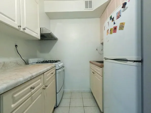 78-06 46th Avenue image 6 of 14