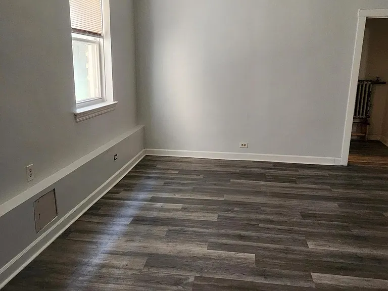 Everett Apartments — Photo 17