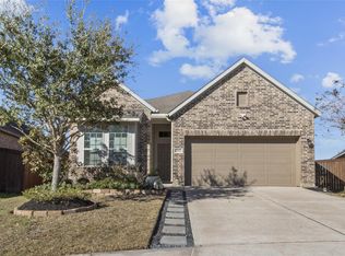 10010 Napier Dr, Iowa Colony, TX 77583