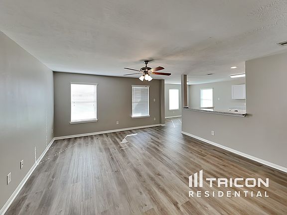 2nd image of 21418 Palma Grove Way