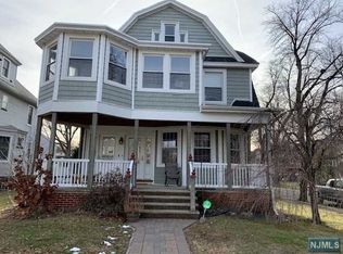 40 E Pierrepont Ave, Rutherford, NJ 07070