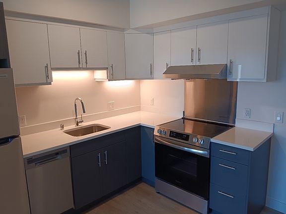 2nd image of 6732 40th Ave S #303