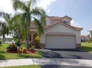 1222 Chinaberry Dr, Weston, FL 33327