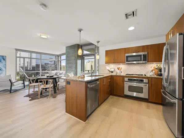 800 The Mark Ln Unit 710, San Diego, CA 92101