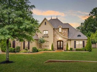 800 Whitehall Ct, Eads, TN 38028