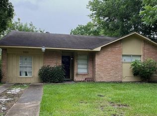 5818 Melanite Ave, Houston, TX 77053