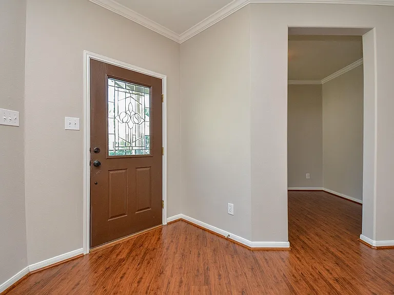 16021 Summerville Lake Dr — Photo 9