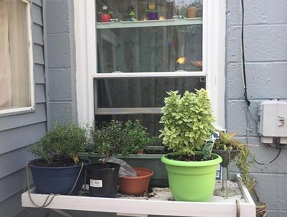 5th image of 2712 Oakley Ave