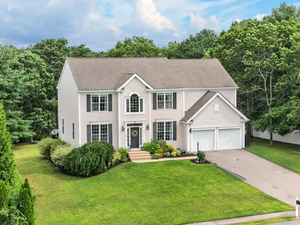 34 Perseverance Path, Plymouth, MA 02360