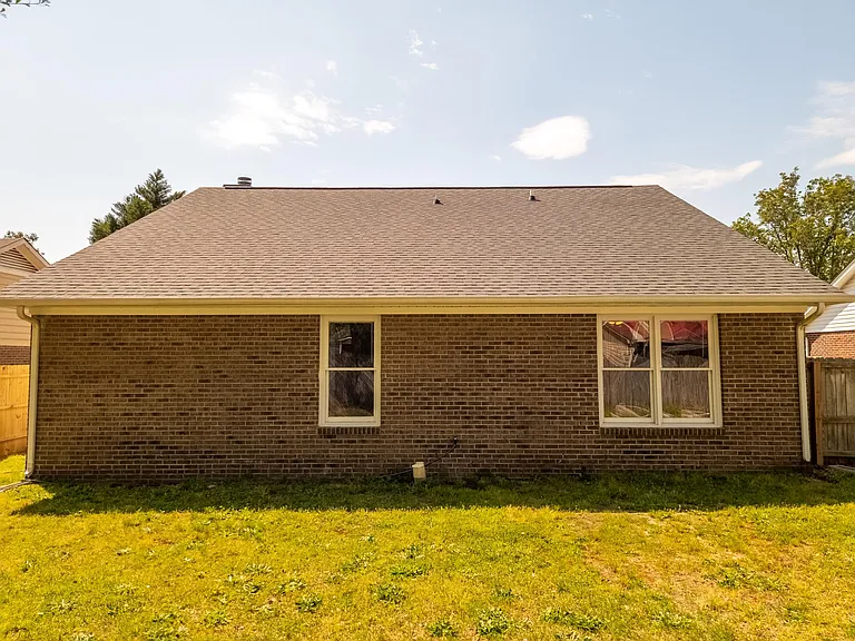 2935 Chillingworth Dr — Photo 27