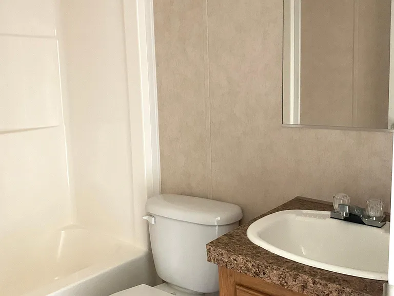 2nd bathroom
