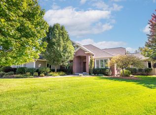 W289N3648 Huntsman COURT, Pewaukee, WI 53072