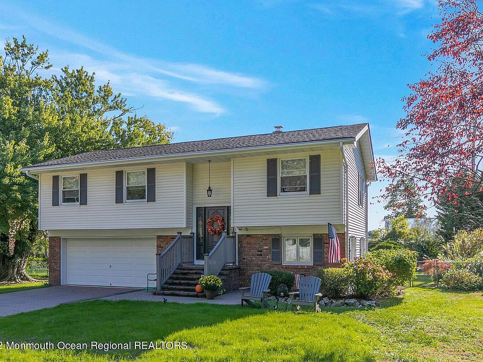 1st image of 188 Riverview Ave