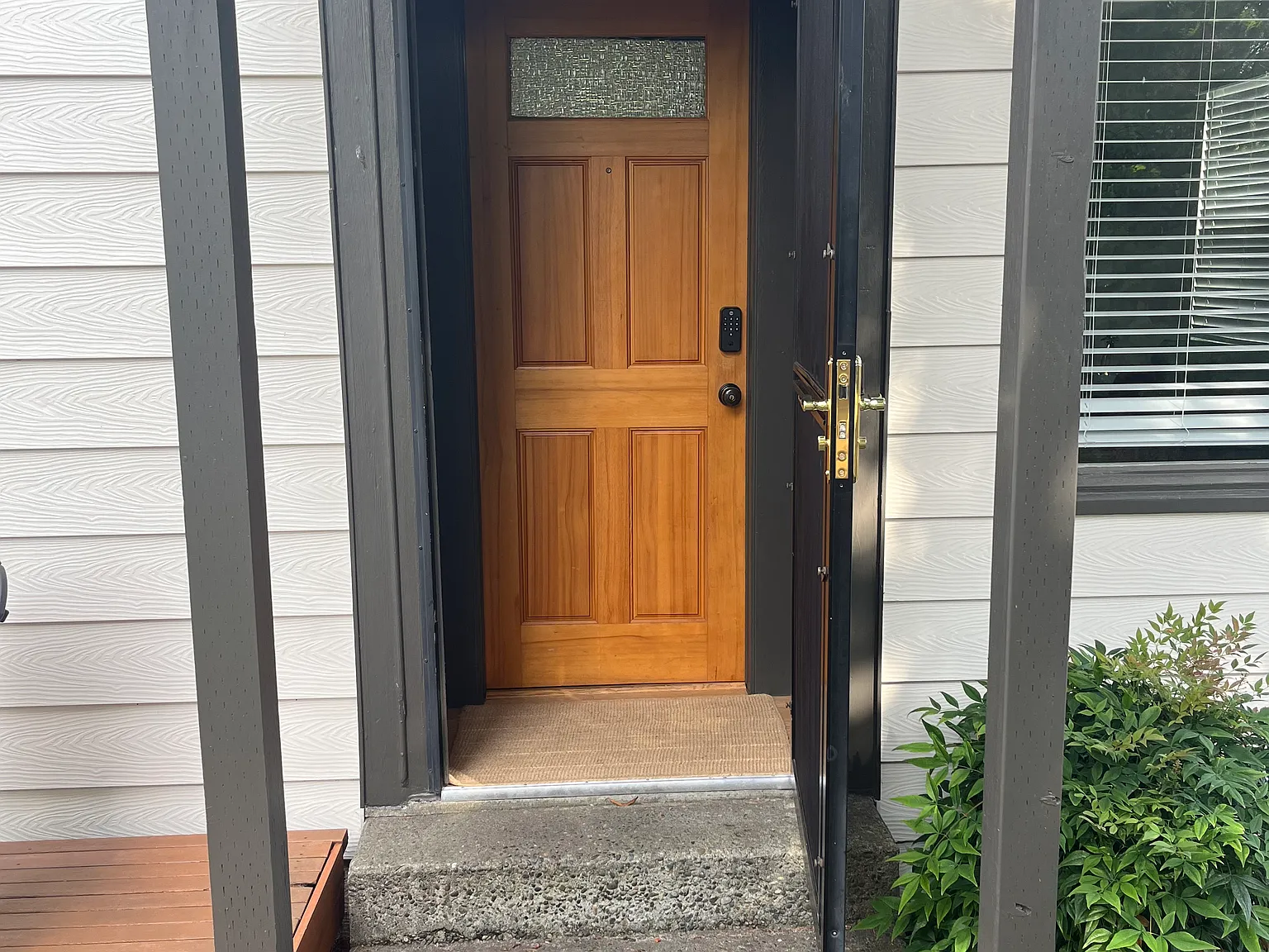 2 bed, 800 sqft, $3,150 — Photo 3
