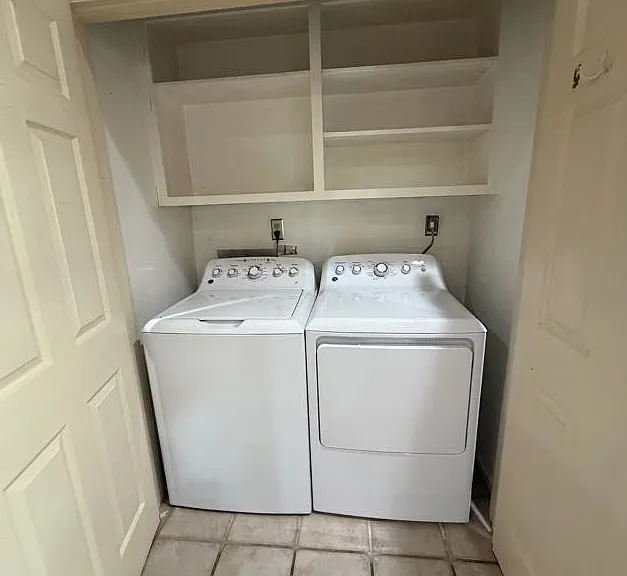 443 Windover Cir — Photo 12