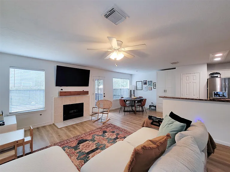 42 Wineberry Pl — Photo 12