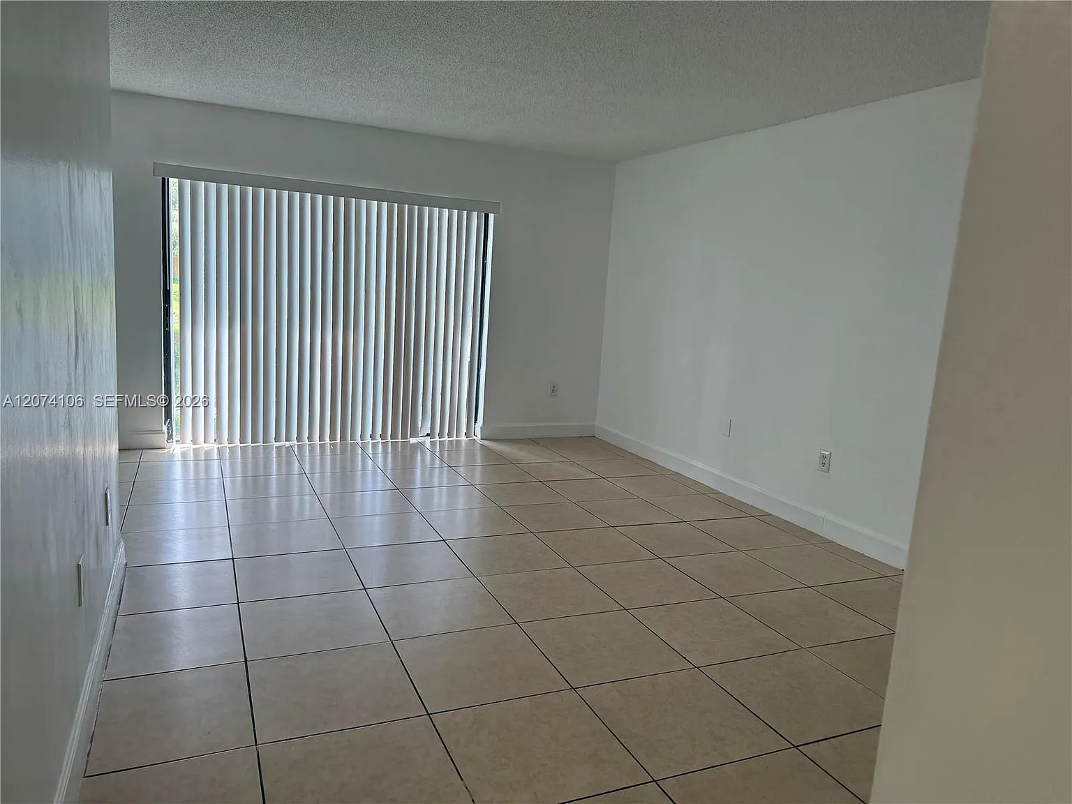 Palms Of Pembroke Condo — Photo 3
