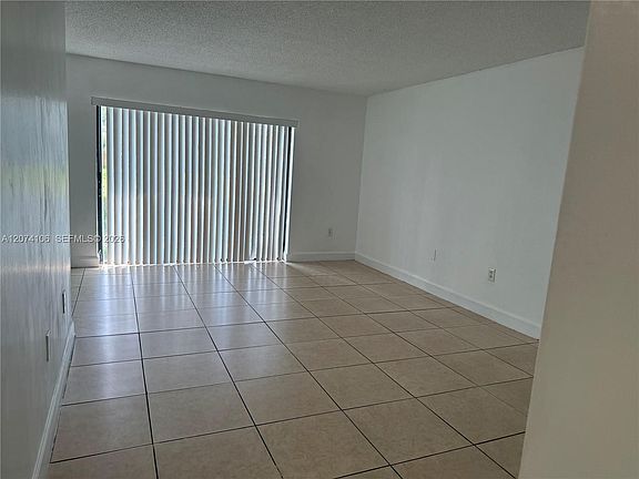 3rd image of 9454 Palm Cir S #9454