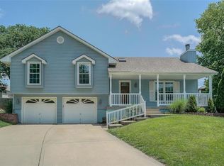 735 NE Bristol Bay, Lees Summit, MO 64086