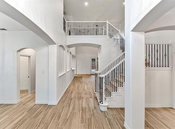 4th image of 1664 Sagebrush Dr
