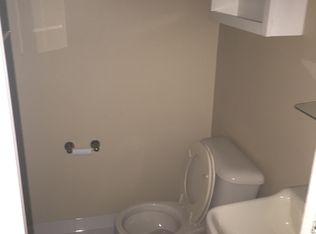 41137 S Woodbury Green Dr #33, Van Buren Township, MI 48111