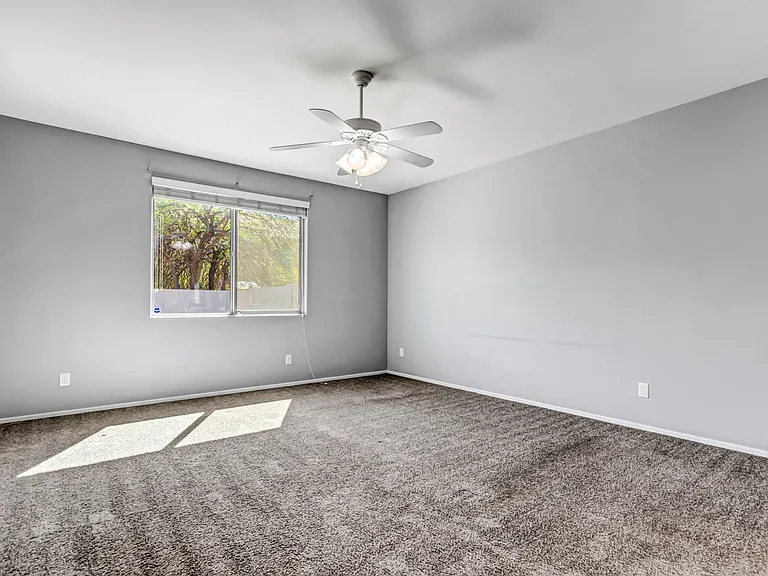 5429 W Lydia Ln — Photo 31