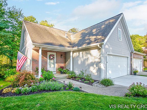 2nd image of 14807 Woodswalk Ct