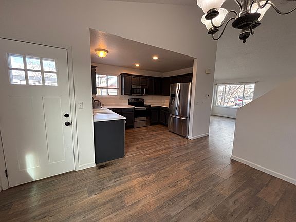 3rd image of 6197 Yates Ct