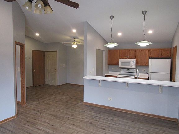 4th image of 4310 W Shamrock Ln APT 2D