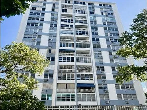 Cond El Aranjuez 121 Fd Roosevelt Ave, San Juan, PR 00917