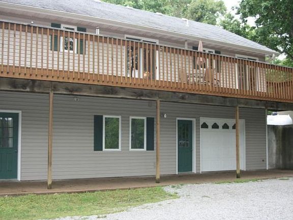 3rd image of 450552 Lake Shore Dr