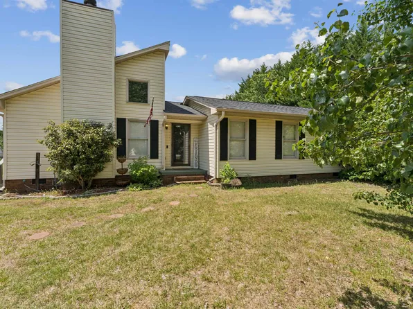 713 Jameson Rd, Easley, SC 29640