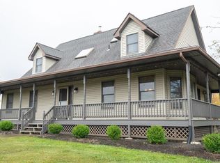 3 Chiefs Ln, Walden, NY 12586