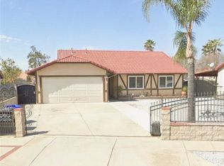 8934 Sultana Ave, Fontana, CA 92335