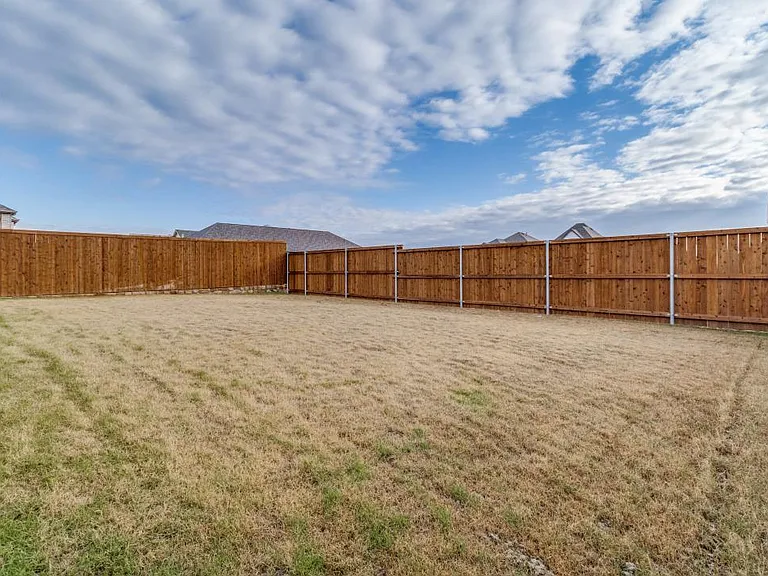 3813 Cherry Hills Dr — Photo 12