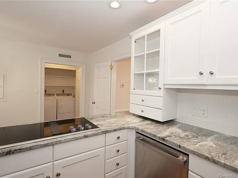 249 Main St #2 — Photo 14