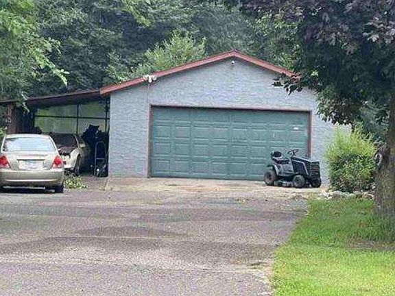 4th image of 34388 Dolphin St NW