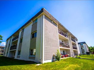 Lewvan Village Apartments, Regina, SK S4S 6L1